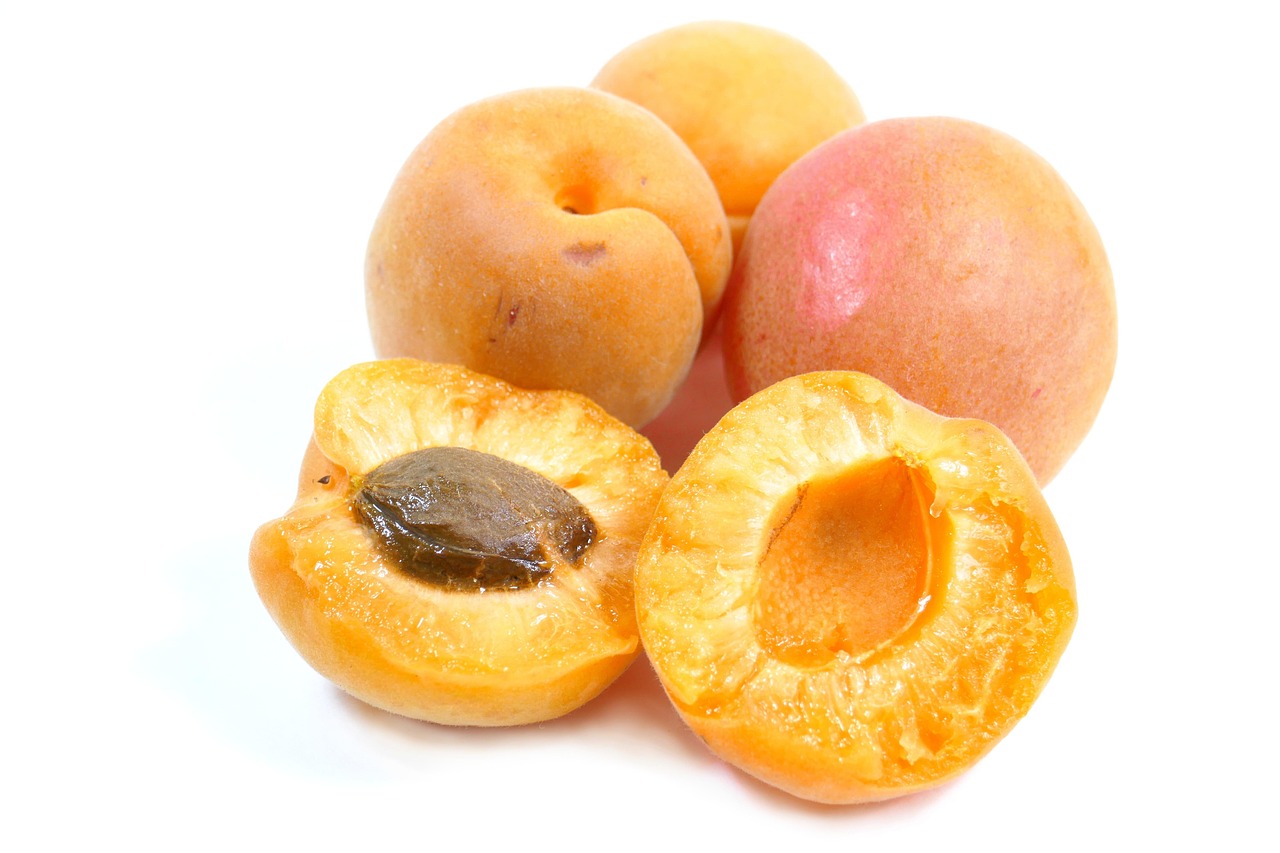 Apricot primary image